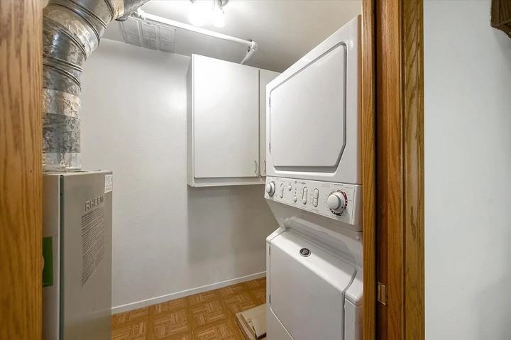 2435 Rowntree Way - Photo 7 of 15