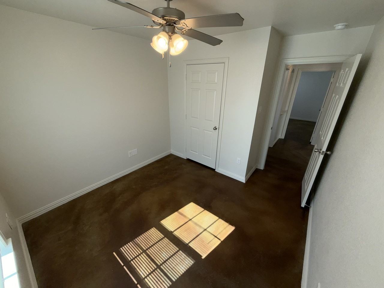 602 East Young Avenue #A - Photo 6 of 18