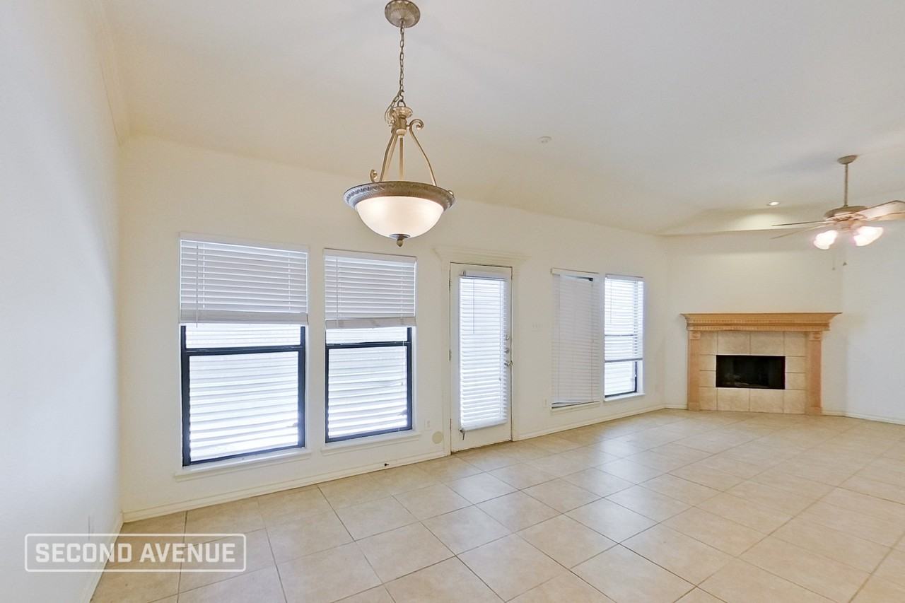 6821 Windfilled Cir - Photo 5 of 16