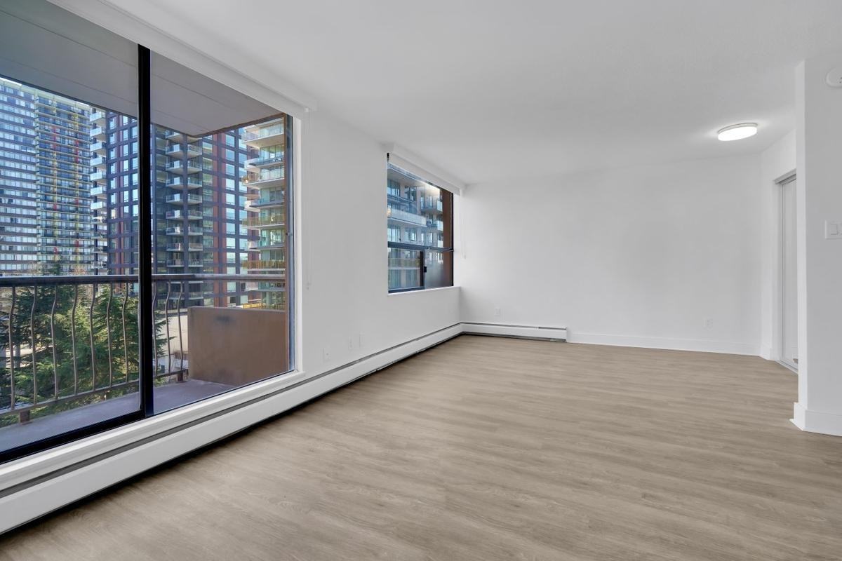 1160 Broughton Street - Photo 4 of 13