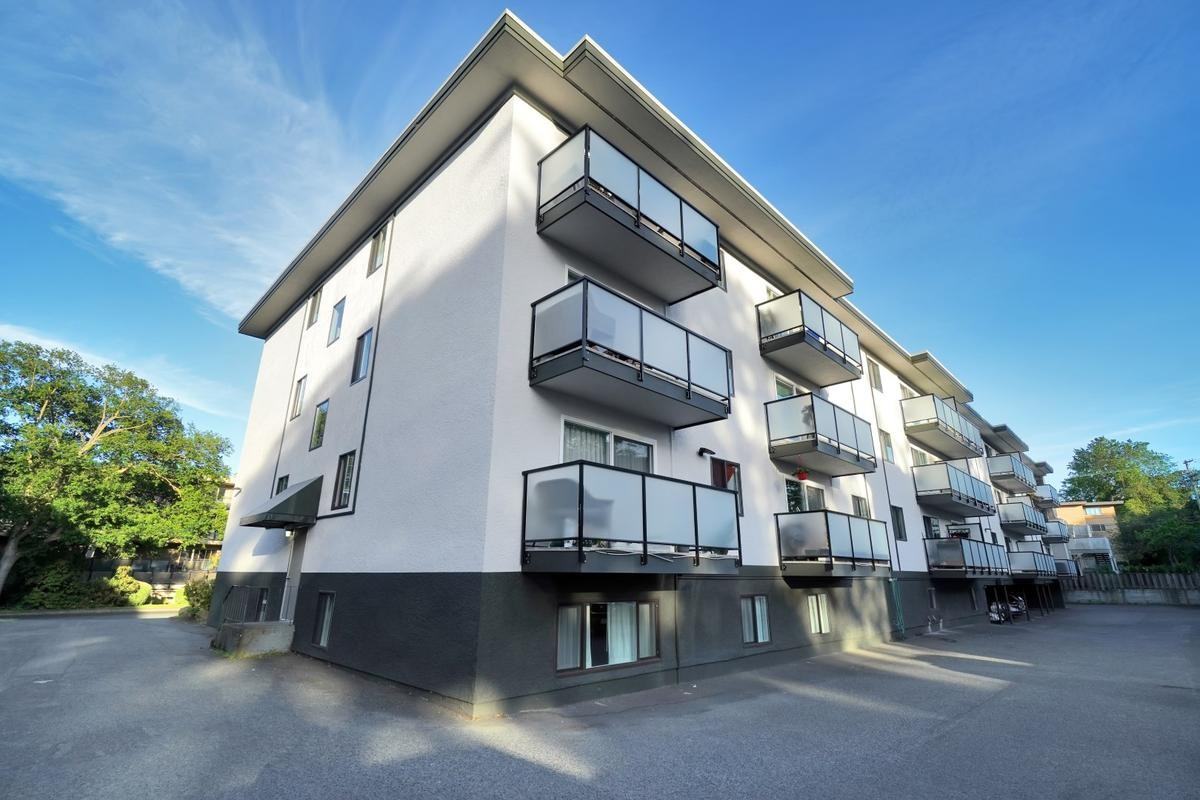 Stadacona Apartments - Photo 4 of 5