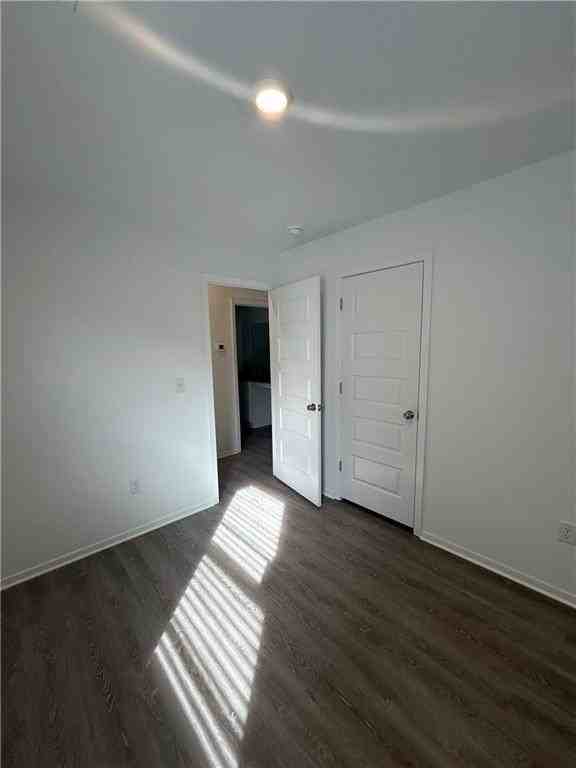 112 Nw 67th Ave - Photo 5 of 20