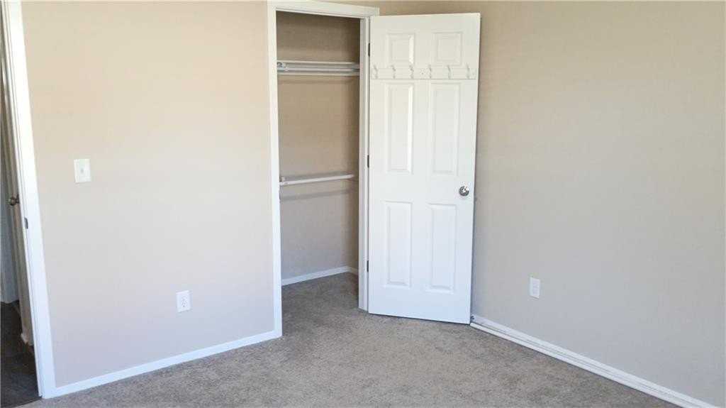 905 Sw Loudon Dr - Photo 3 of 30