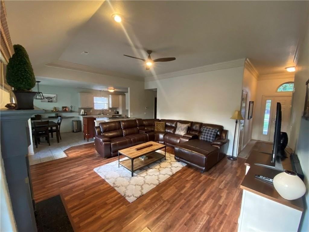 2949 N Bluegrass Pl - Photo 5 of 35