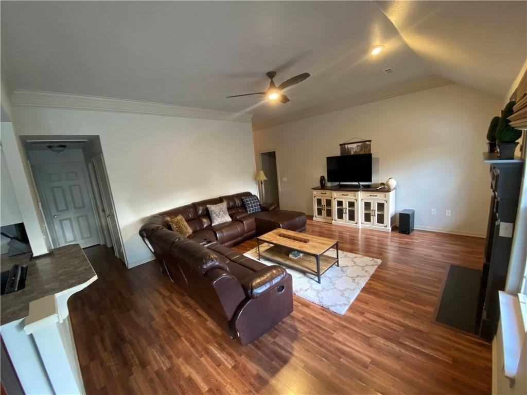 2949 N Bluegrass Pl - Photo 6 of 35