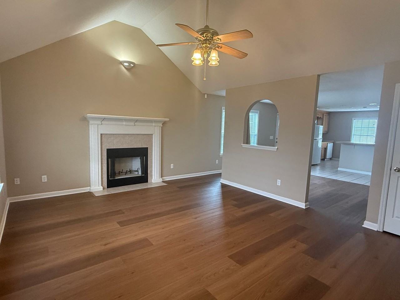 96 Oak St - Photo 2 of 15