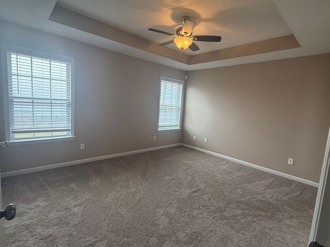 96 Oak St - Photo 7 of 15