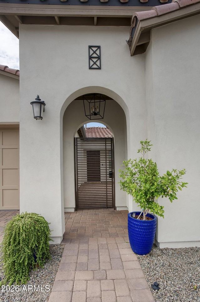 21067 E Seagull Dr - Photo 2 of 30