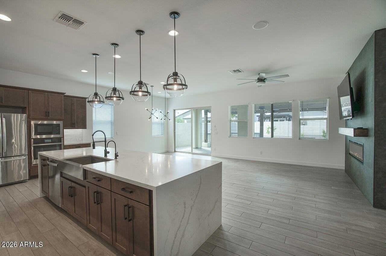 21067 E Seagull Dr - Photo 7 of 30