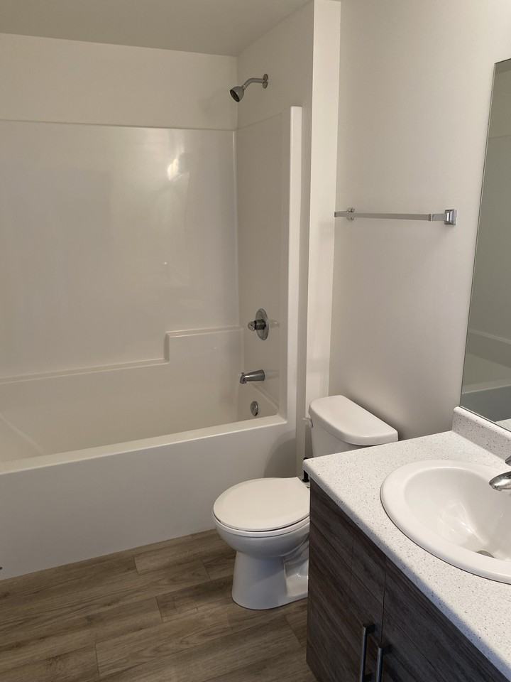 1060 Chevrier Boulevard - Photo 7 of 16