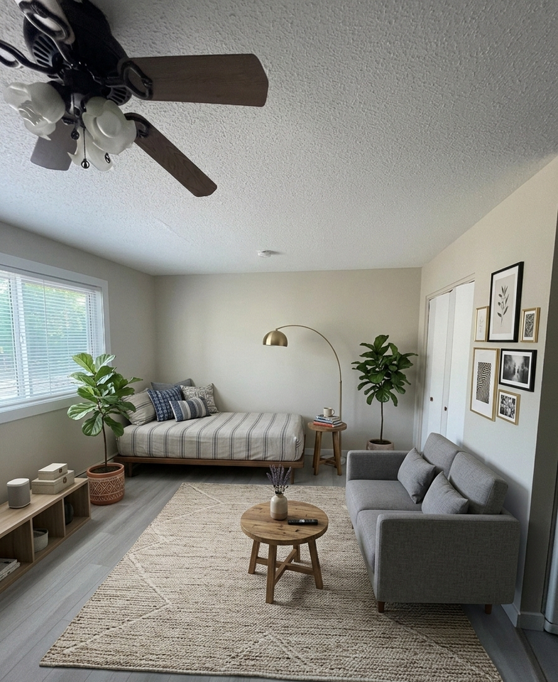 St. Moritz Apartments - Photo 2 of 8