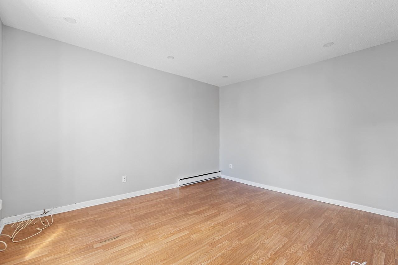 112 Garneau - A - Photo 7 of 14