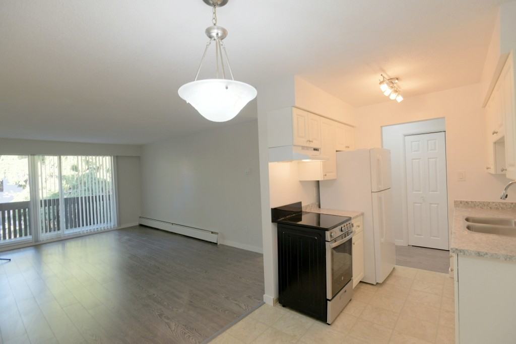 Bakerview Apartments - Photo 3 of 29