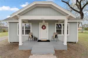 featured image of 2459 1st St