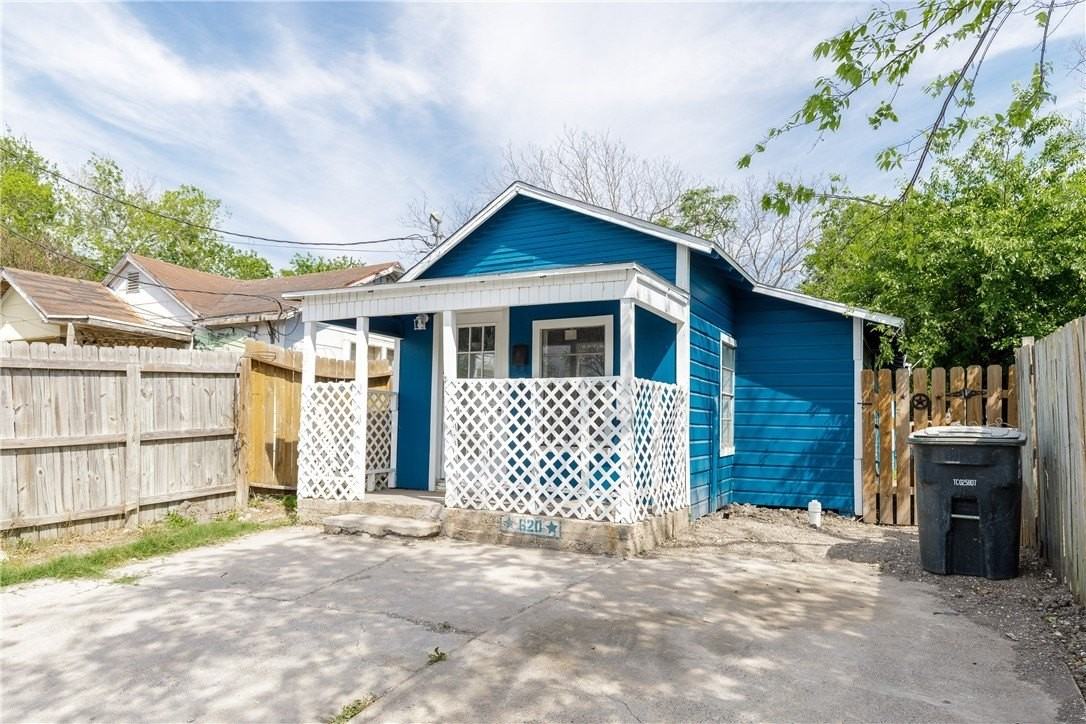 620 Eleanor St - Photo 2 of 25