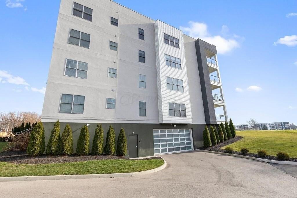 5339 Highpointe Lakes Dr Unit 301 - Photo 3 of 23