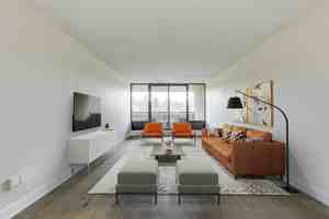 featured image of 364 Waterloo Ave