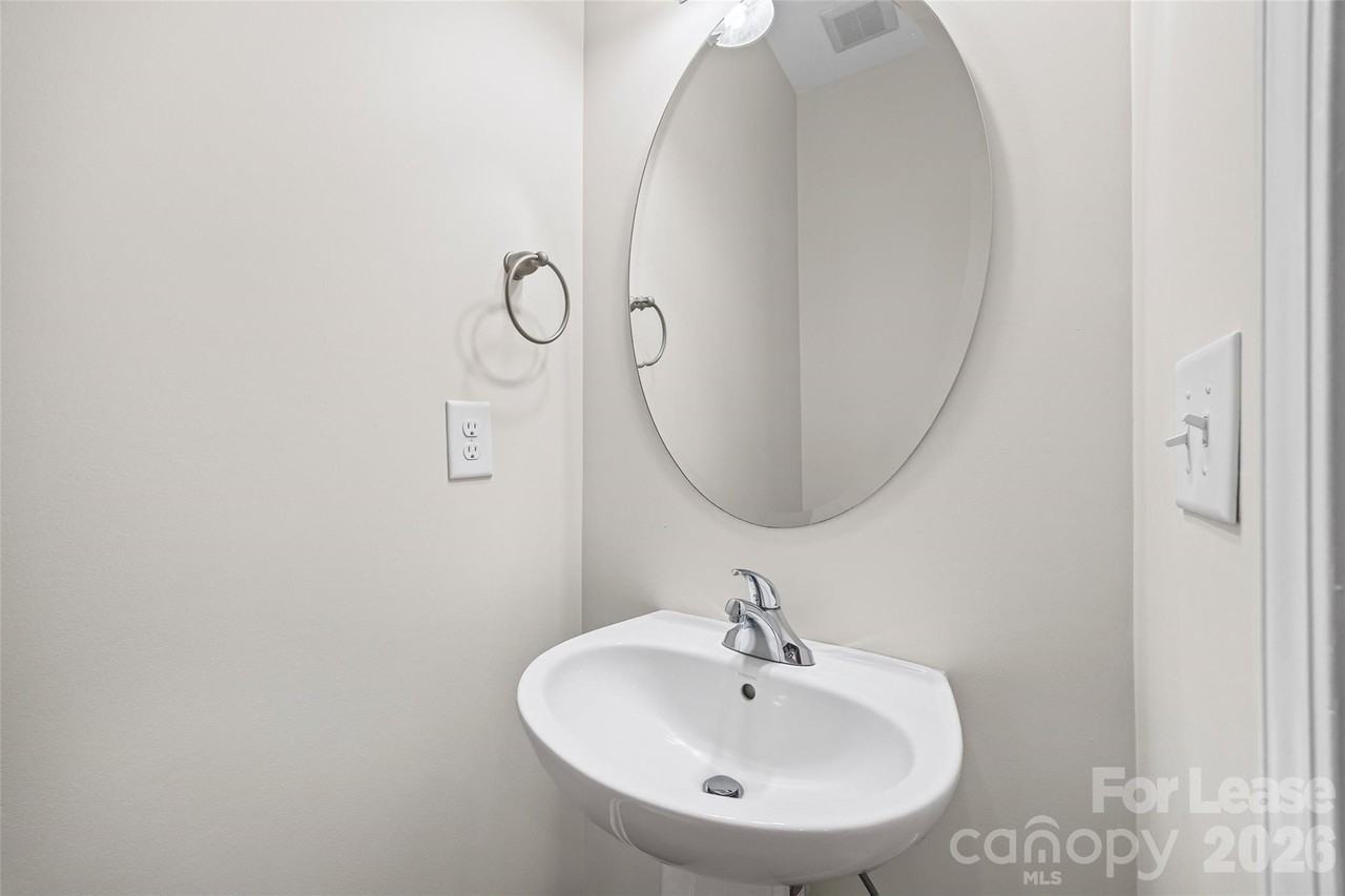 7333 Adare Mews Rd - Photo 7 of 32