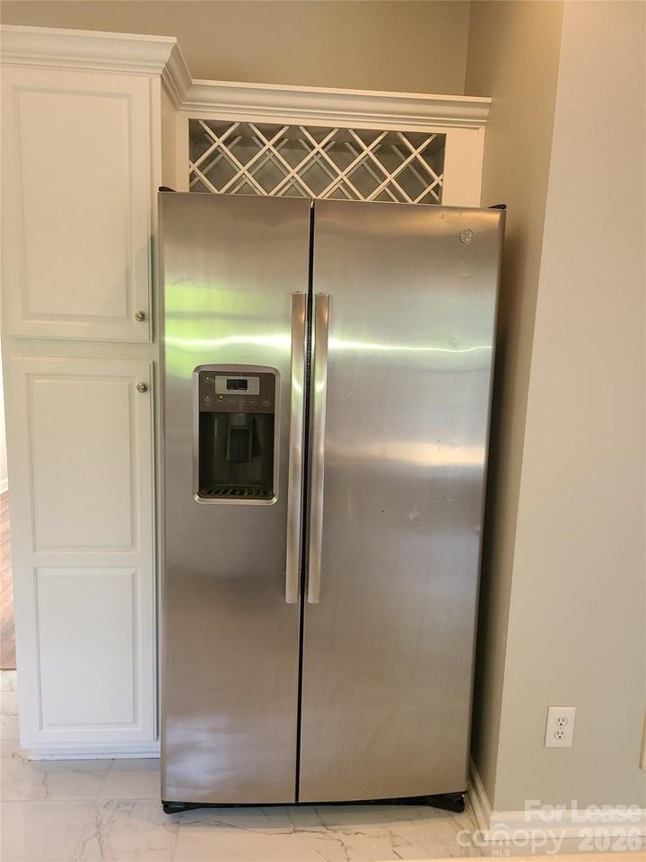 9509 Mitchell Glen Dr - Photo 4 of 23