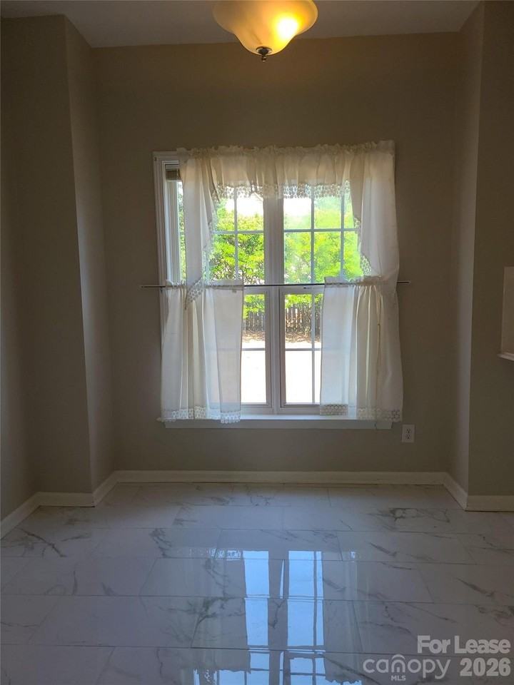 9509 Mitchell Glen Dr - Photo 6 of 23