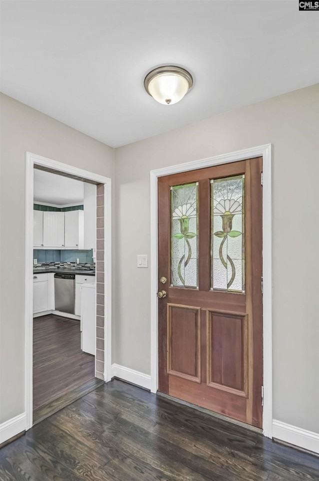 1108 Rutland Ave - Photo 2 of 42