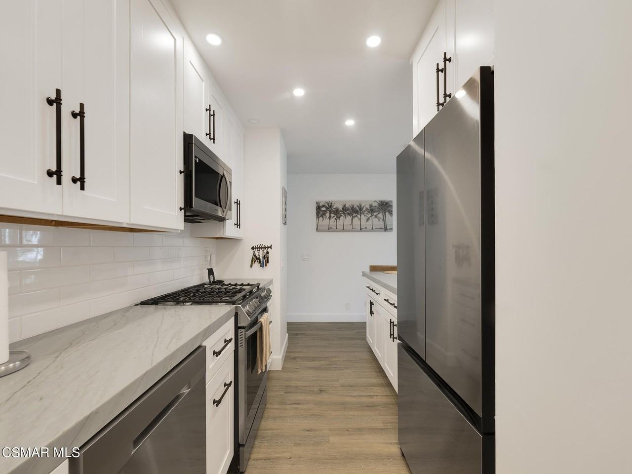 787 Reef Cir - Photo 5 of 18