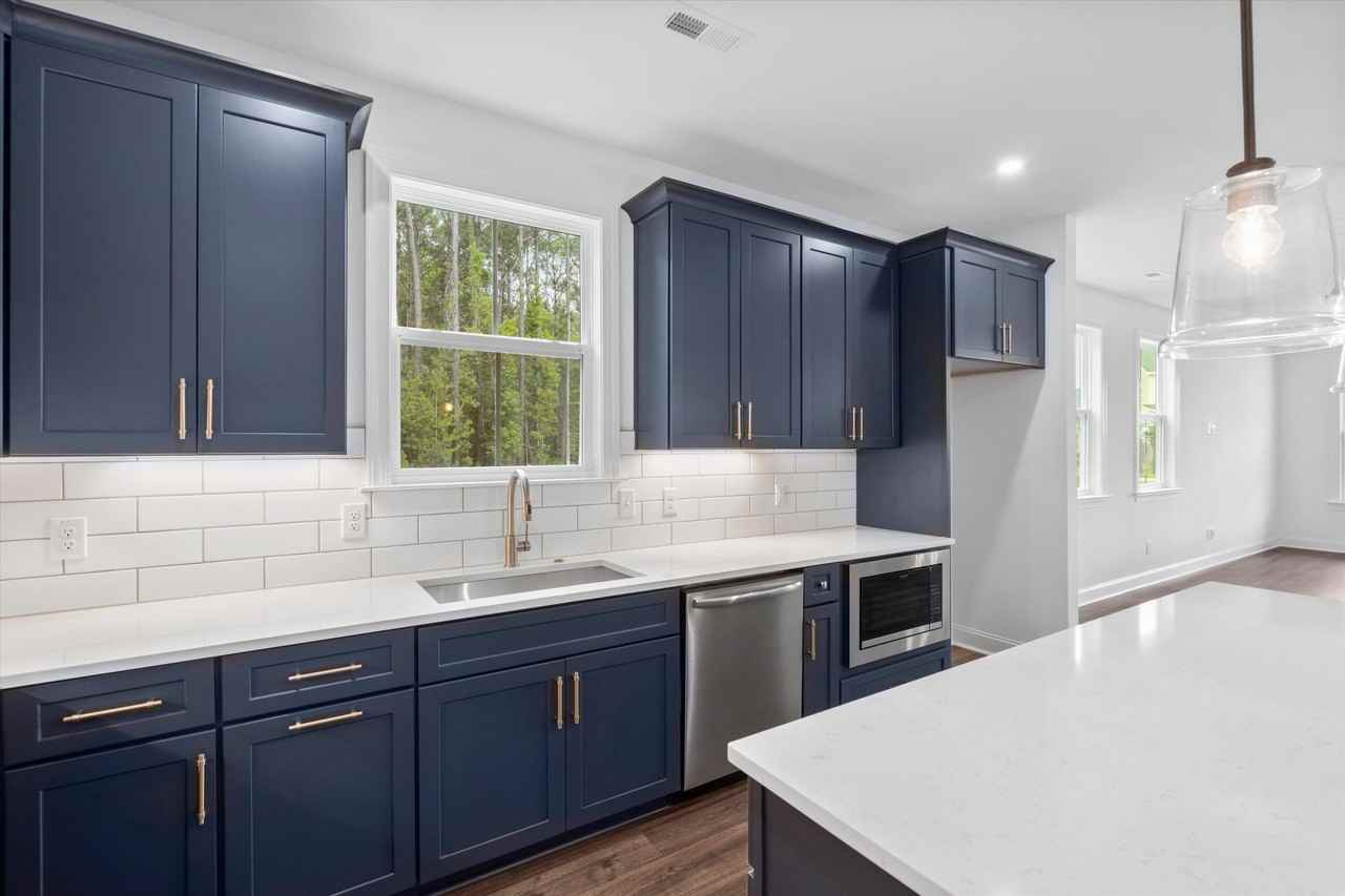 536 Hayes Park Blvd - Photo 6 of 25