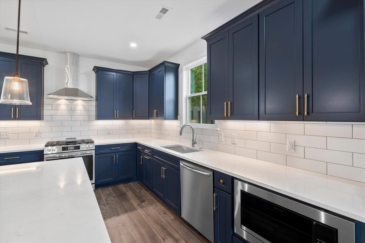 536 Hayes Park Blvd - Photo 7 of 25