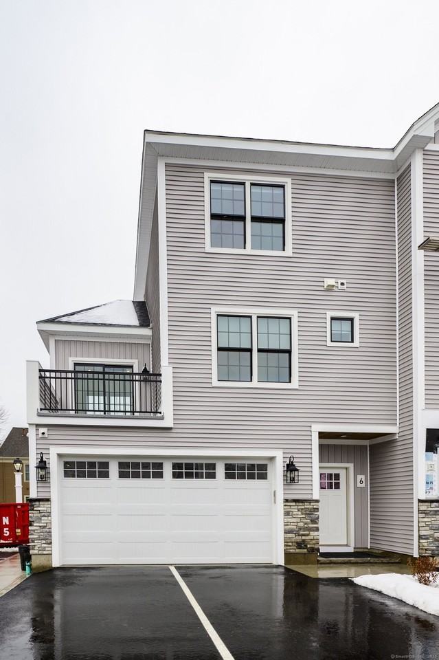 2620 Main St Unit 7 - Photo 2 of 40