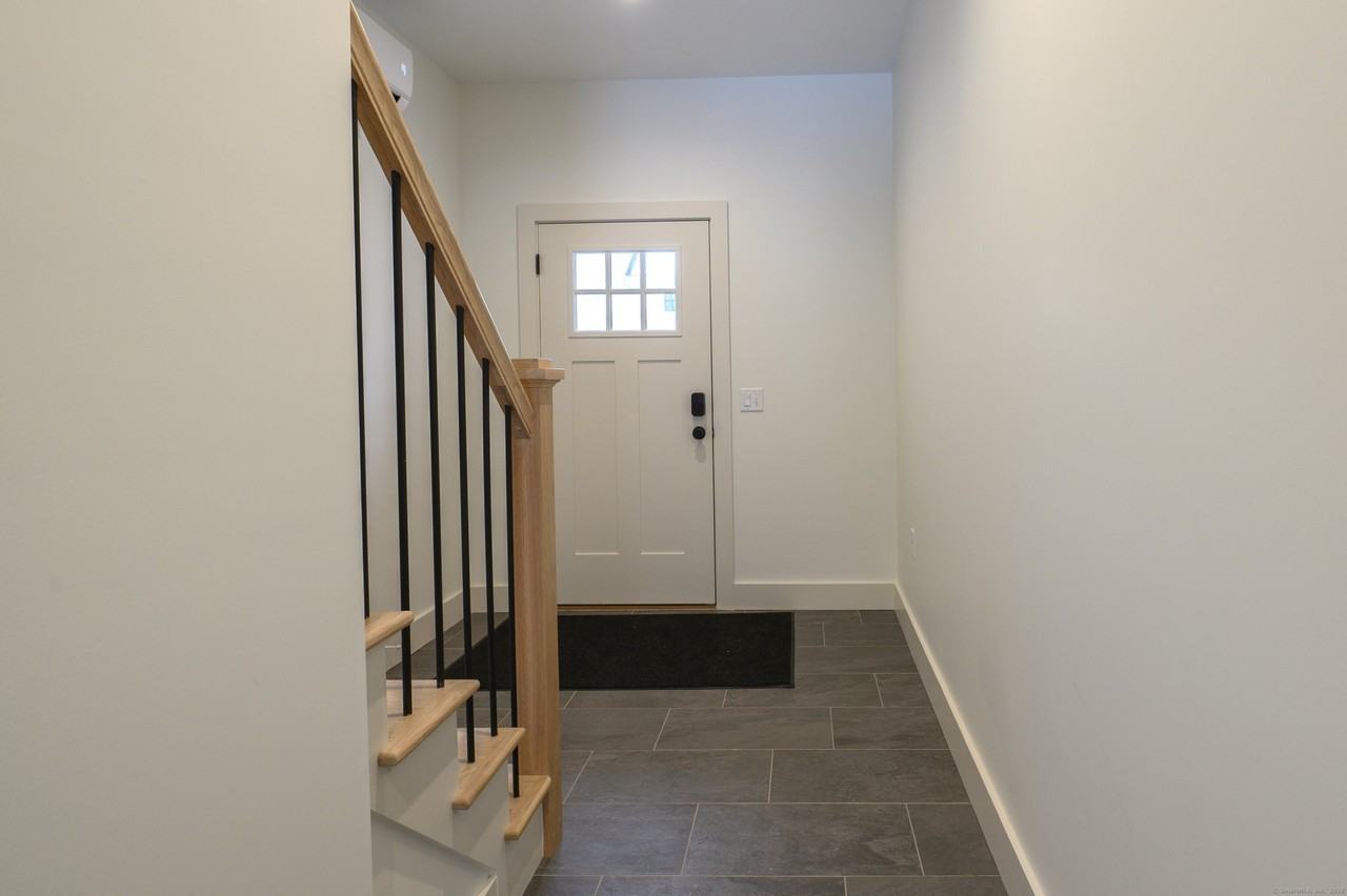 2620 Main St Unit 7 - Photo 5 of 40