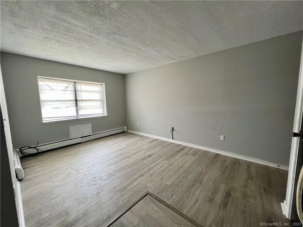 85-87 Union Ave Apt A4 - Photo 3 of 8