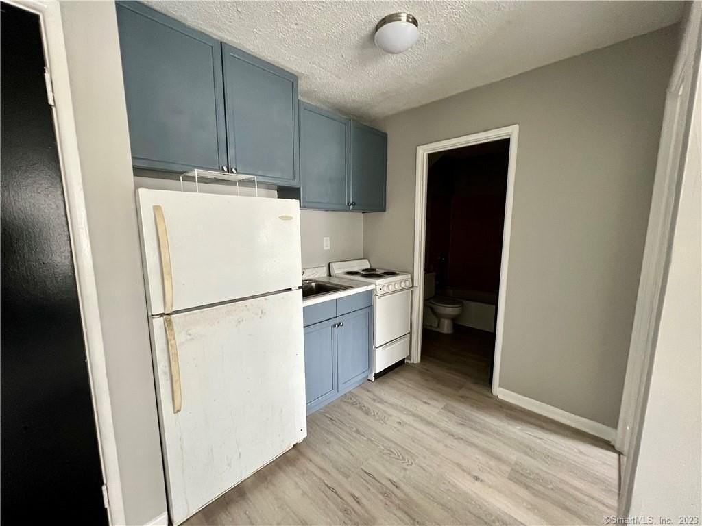 85-87 Union Ave Apt A4 - Photo 5 of 8