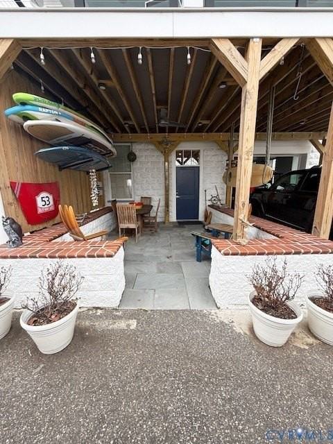 45 Cross St Unit B - Photo 3 of 25