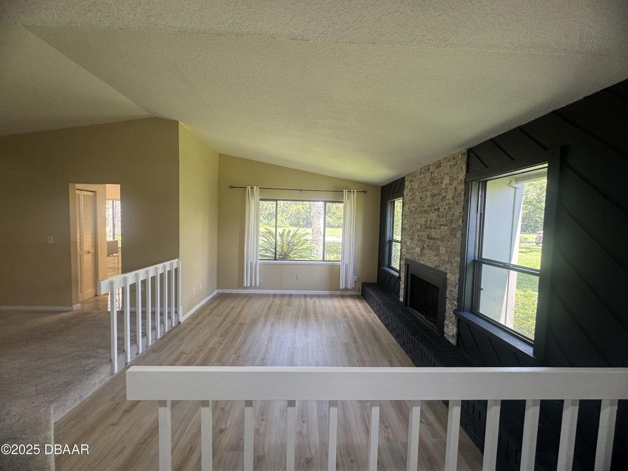 1917 Goldenrod Way Unit 29 - Photo 4 of 32