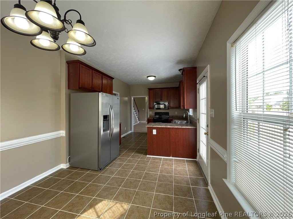 8346 Judy Dr - Photo 7 of 26