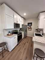 featured image of 750 750 Windsor Court -205 - GQ 205