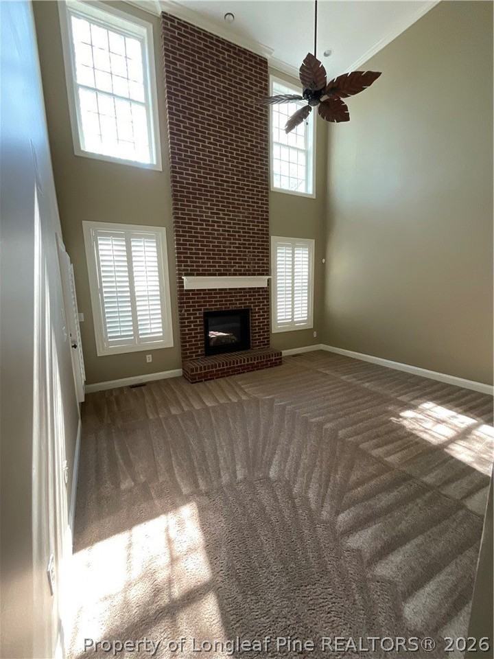 67 Hawk Ridge Dr - Photo 4 of 32