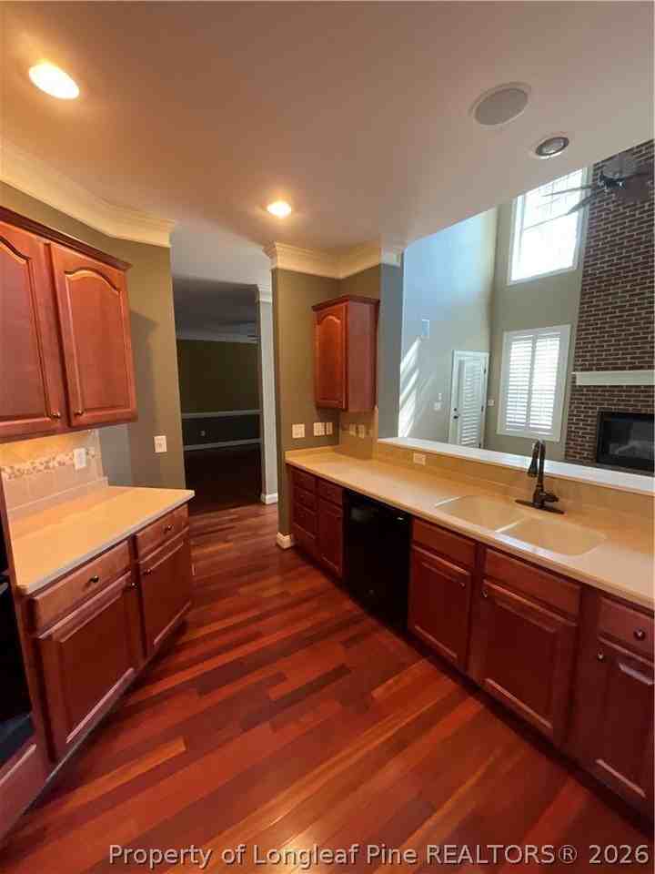 67 Hawk Ridge Dr - Photo 6 of 32