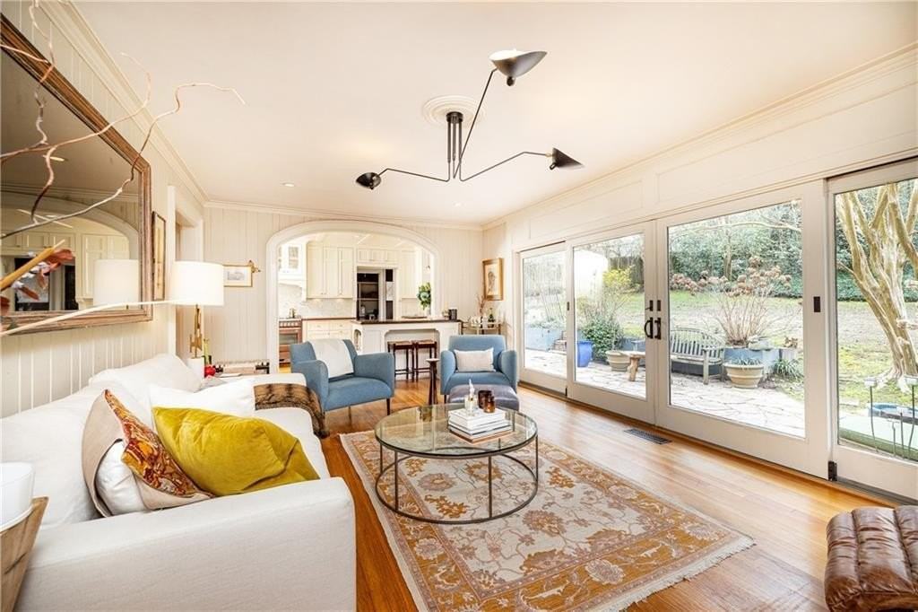 870 Wellesley Dr Nw - Photo 6 of 28