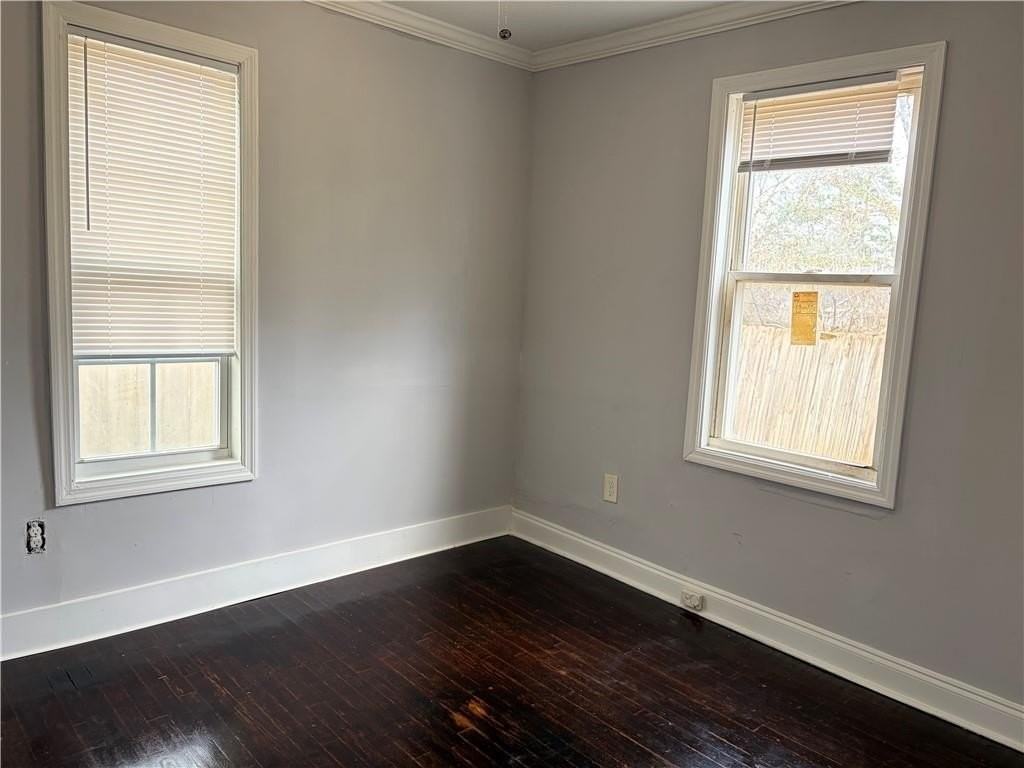 2088 Cavanaugh Ave Se - Photo 7 of 15