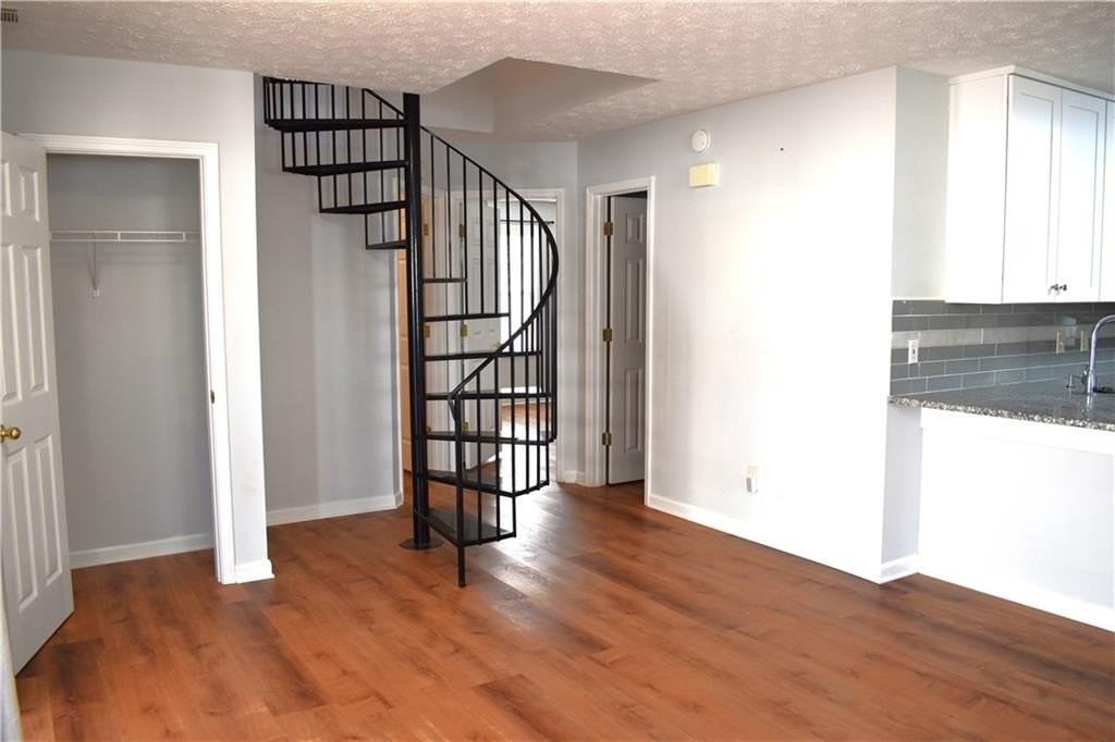 2722 Albion Farm Way - Photo 6 of 22