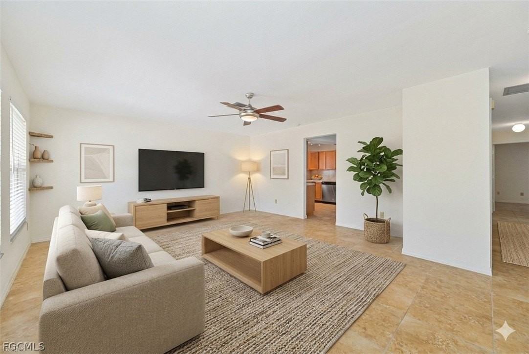 759 96th Ave N - Photo 6 of 34