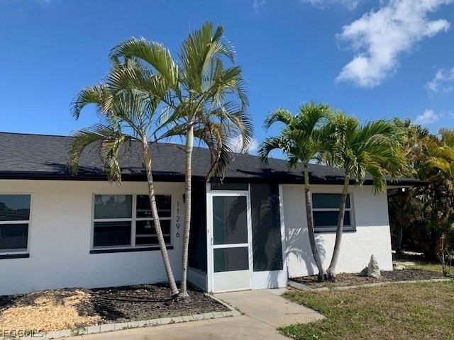 11296 Summerwinds Ct - Photo 2 of 16