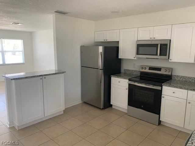 11296 Summerwinds Ct - Photo 6 of 16