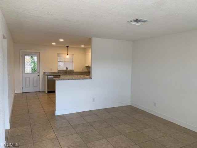 11298 Summerwinds Ct - Photo 2 of 14