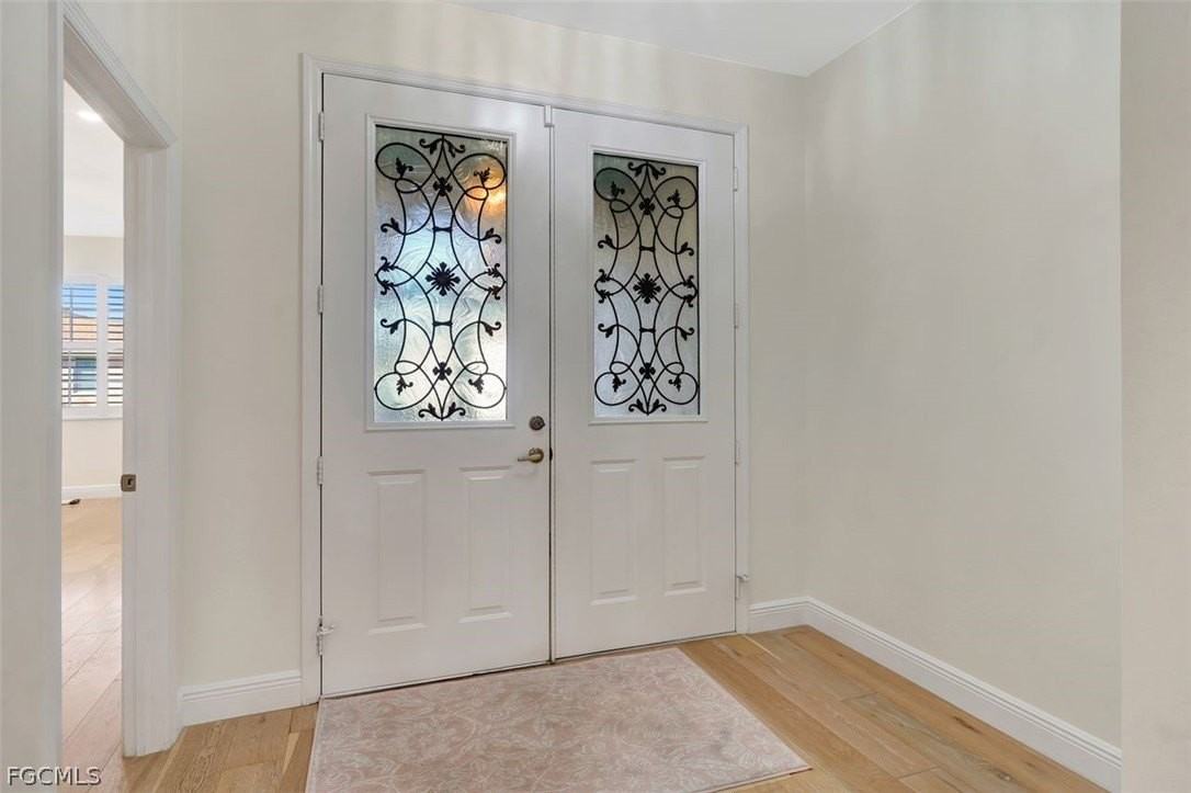 5794 Elizabeth Ann Way - Photo 7 of 42