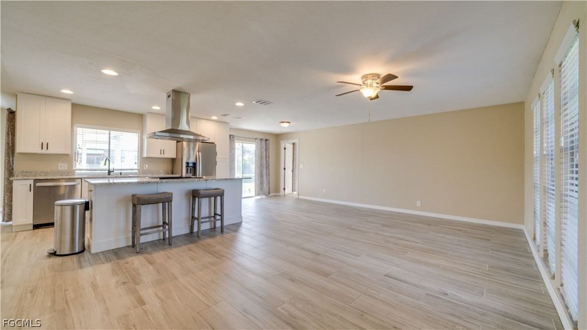 1128 Se 29th Ter - Photo 3 of 26