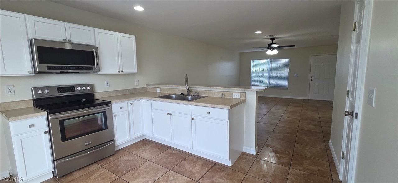 1415 Ne 8th Ter - Photo 6 of 14