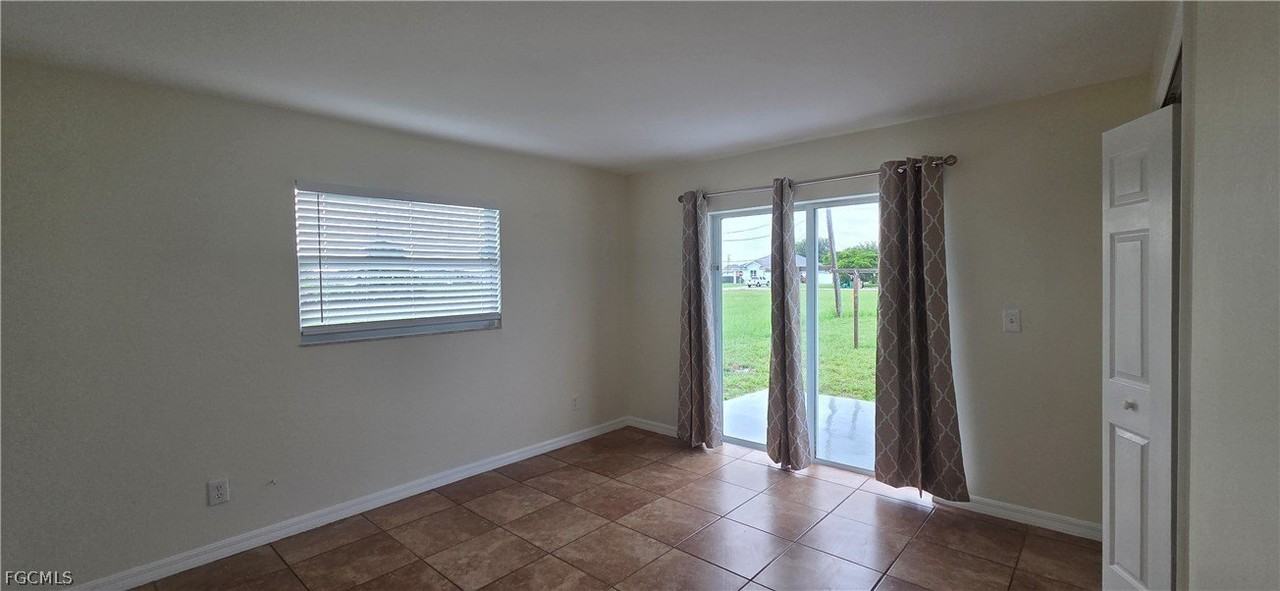 1415 Ne 8th Ter - Photo 7 of 14