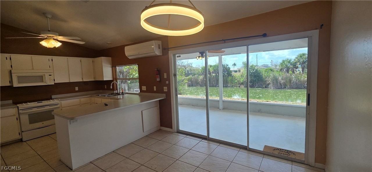 1828 Ne 13th Pl - Photo 6 of 27